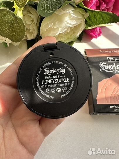 Kat von d румяна
