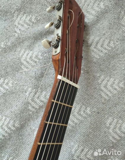 Электроакустическая гитара винтажная 70-80х