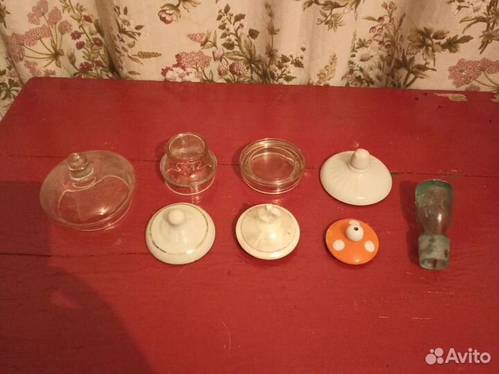 Винтажные крышки для посуды и шкатулок