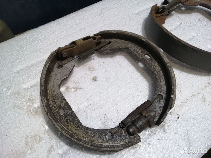 Колодки ручника механизм BMW X5 e53