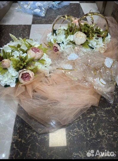 Свадебные украшения на машину аренда