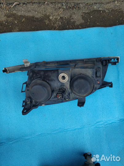 Продам фару на Toyota Caldina 1998г