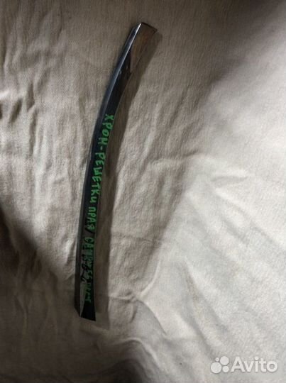 Молдинг фары Toyota Camry