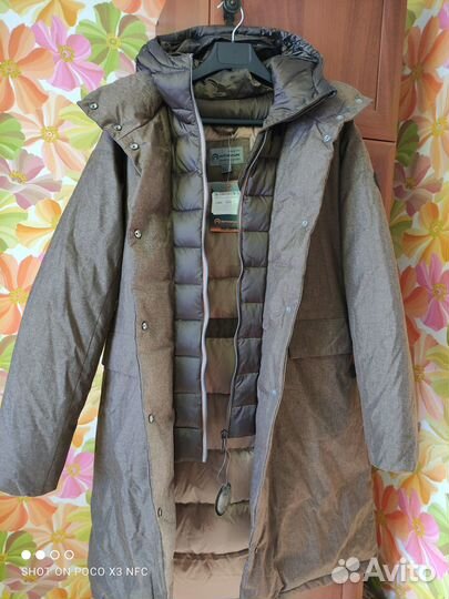 Продам женский пуховик размер 52