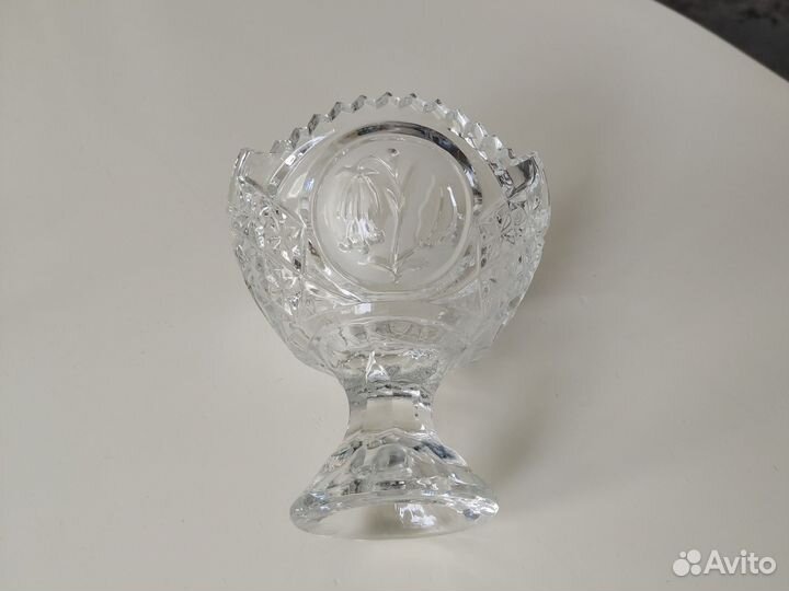 Конфетница на ножке хрусталь