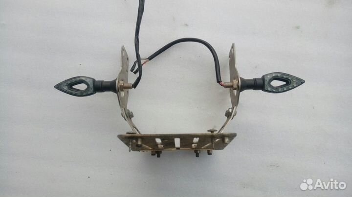 Kawasaki ZX6R 636 06 кронштейн задних поворотников