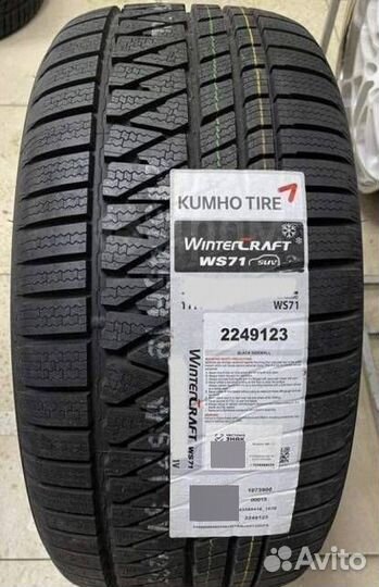 Kumho WinterCraft WS71 255/45 R20 105V
