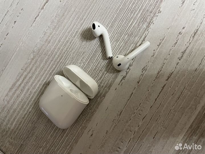 Airpods 2 (оригинал)