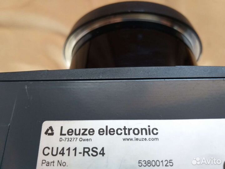 Сканер безопасности Leuze CU411-RS4 / RSL420-M