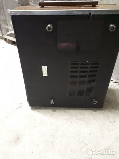 Продам катушечный магнитофон Комета 209