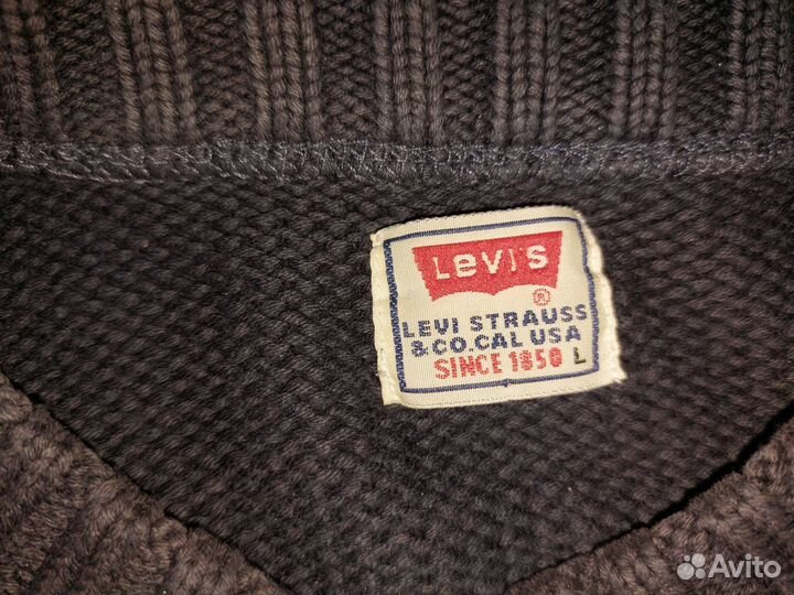 Levis