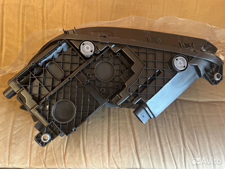 Volkswagen Tiguan 1 рестайлинг 2011 - 2017