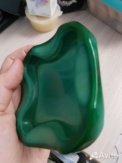 Пепельницы малахитовое стекло и фарфор