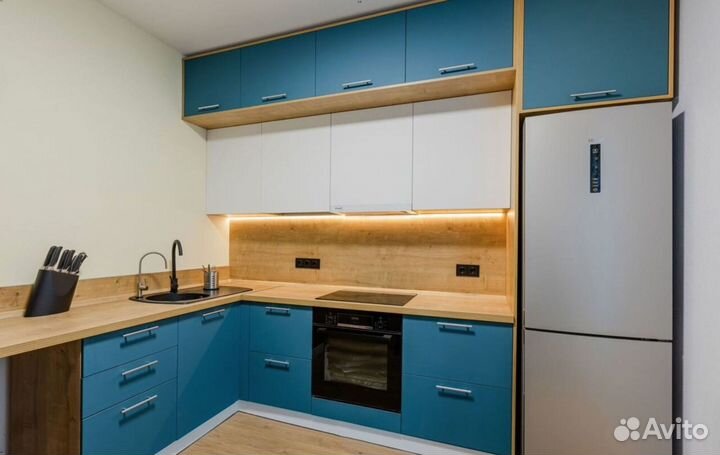 Кухня Голубая напрямую от фабрики на заказ