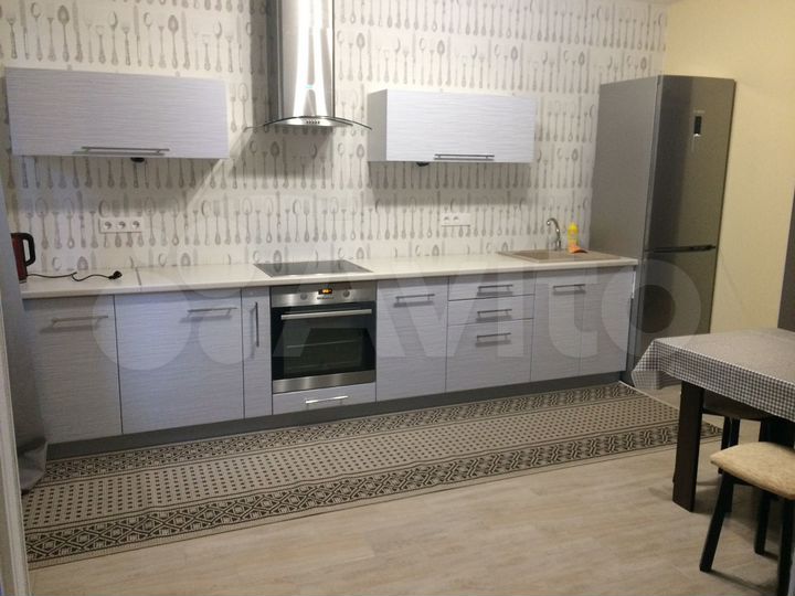 2-к. квартира, 68 м², 2/18 эт.