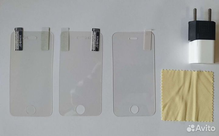 Стекла, чехлы, зарядка iPhone 4s