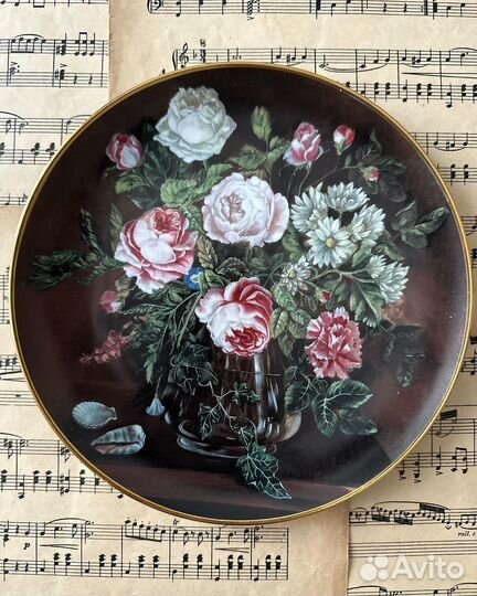 Настенные винтажные тарелки с цветами
