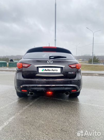 Infiniti FX37 3.7 AT, 2010, 318 000 км