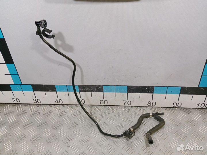 Б/У Трубка вентиляции расширительного бачка#001