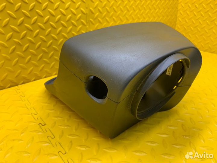 Кожух рулевой колонки Renault Duster H4M 2018