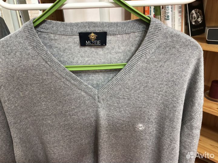 Джемпер motie
