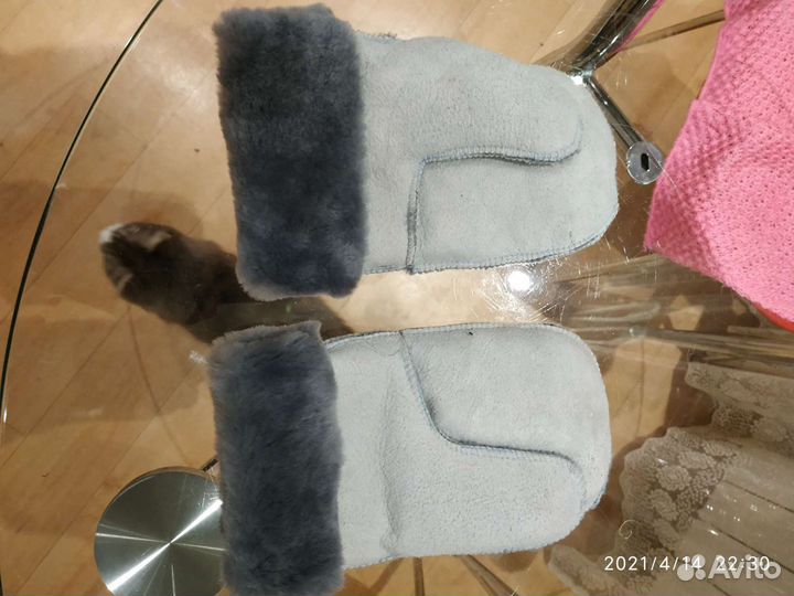 Рукавички, варежки, перчатки