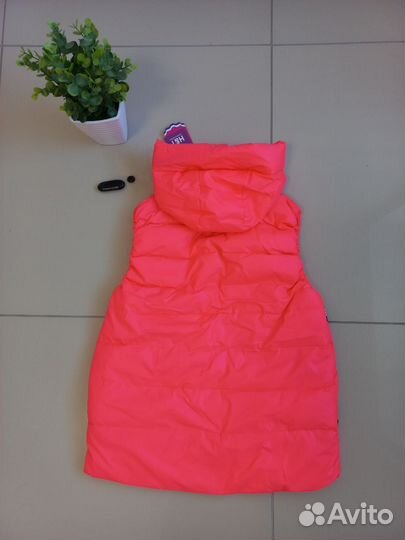 Жилетка новая