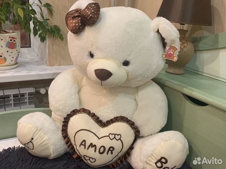 Плюшевый медведь