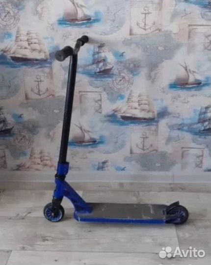 Трюковой самокат