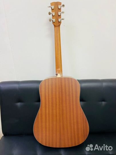Гитара акустическая новая Kremona M10C массив кедр