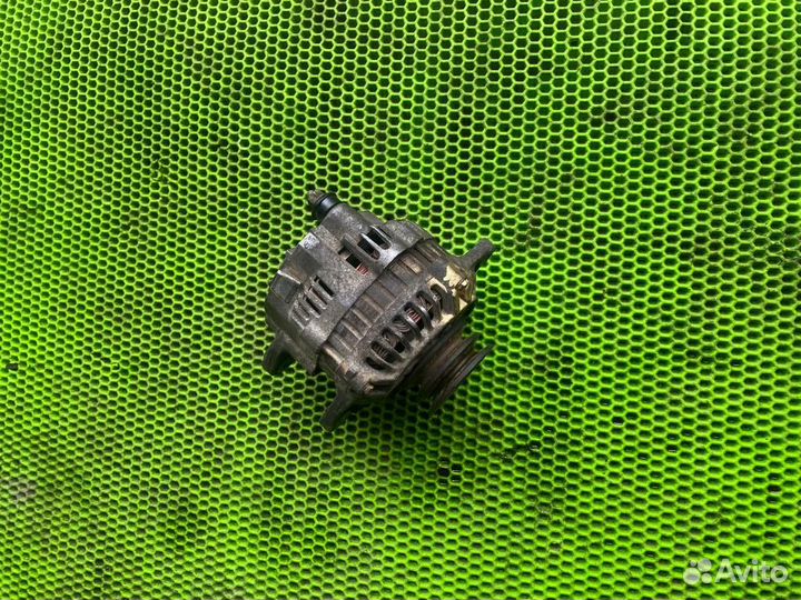 Генератор на Mitsubishi 91-01 Pajero 2,8 TDI 90А