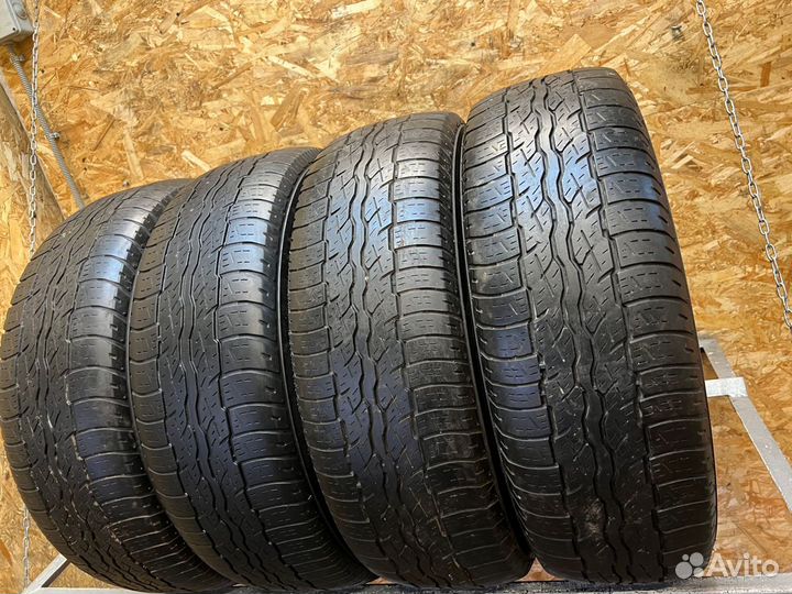 Bridgestone Dueler H/T D687 225/65 R17