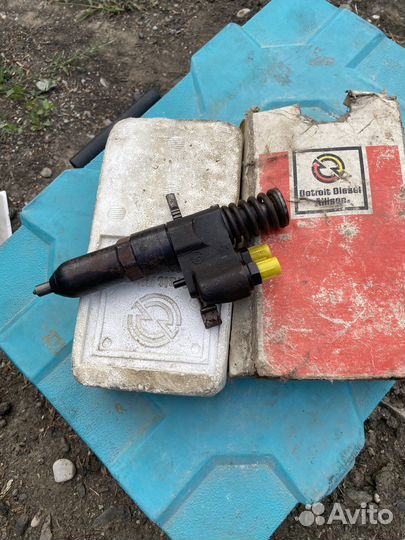 Топливные форсунки Detroit Diesel