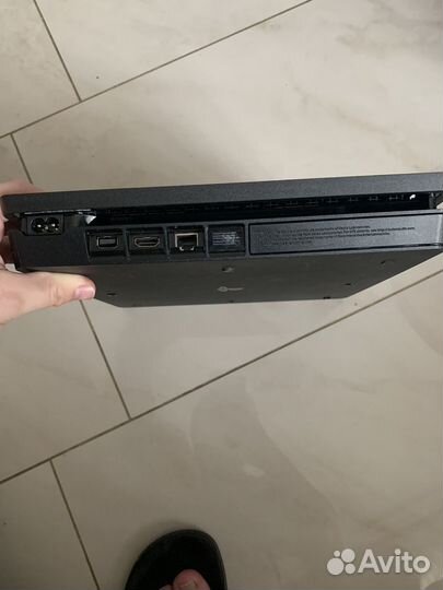 Sony PS4 slim 1tb