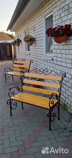 Лавочка садовая