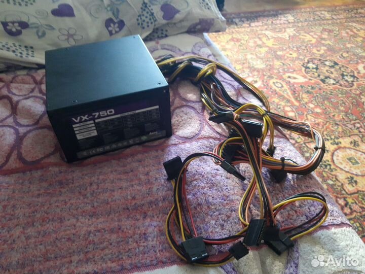 Блок питания VX-750