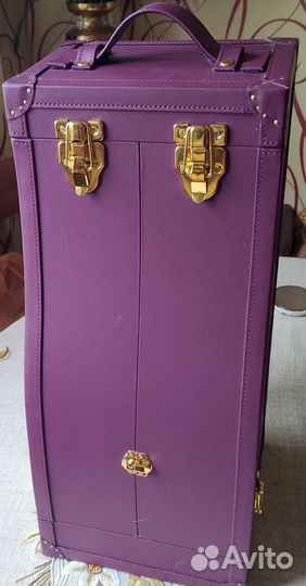 Бутылка хрустальная 3л дербентское в футляре