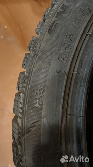 Kormoran Snow 225/45 R17 V