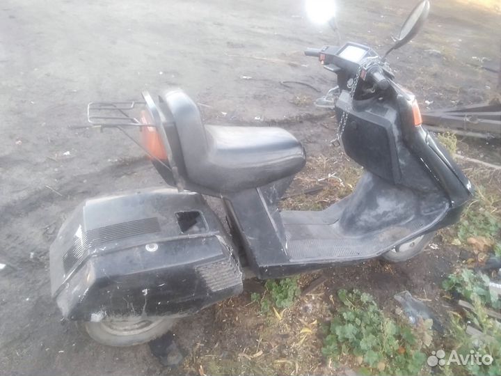 Хонда стрим