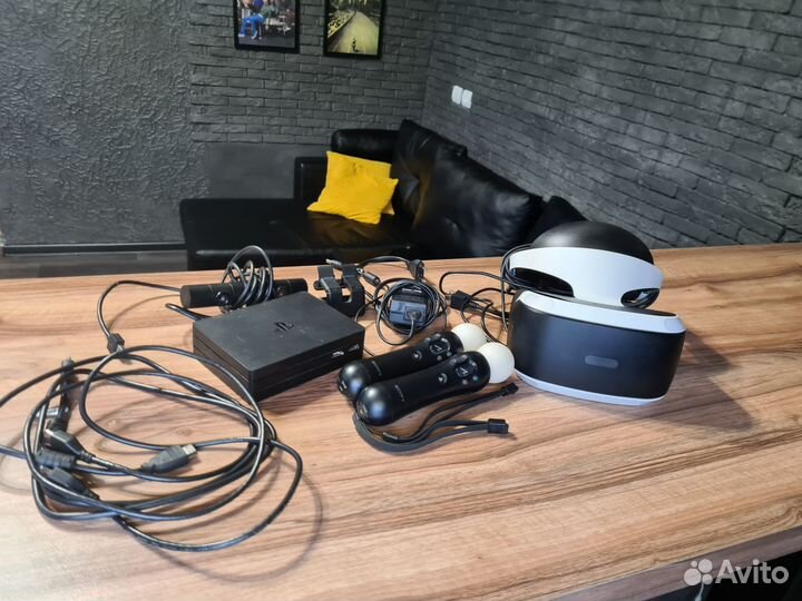 Sony PS4 и шлем vr