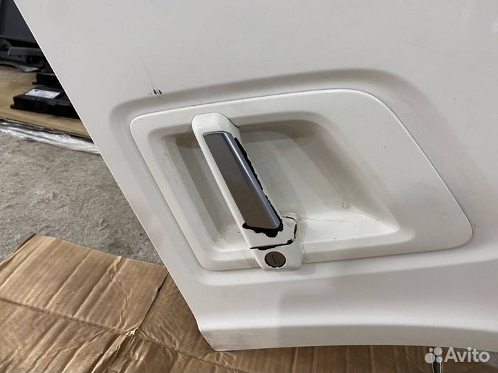 Дверь передняя правая Scania 6-series