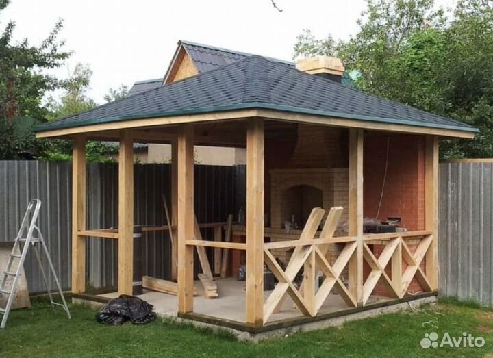 Бригада строителей