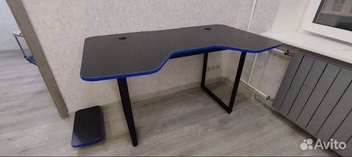 Стол компьютерный Loft 140/120см