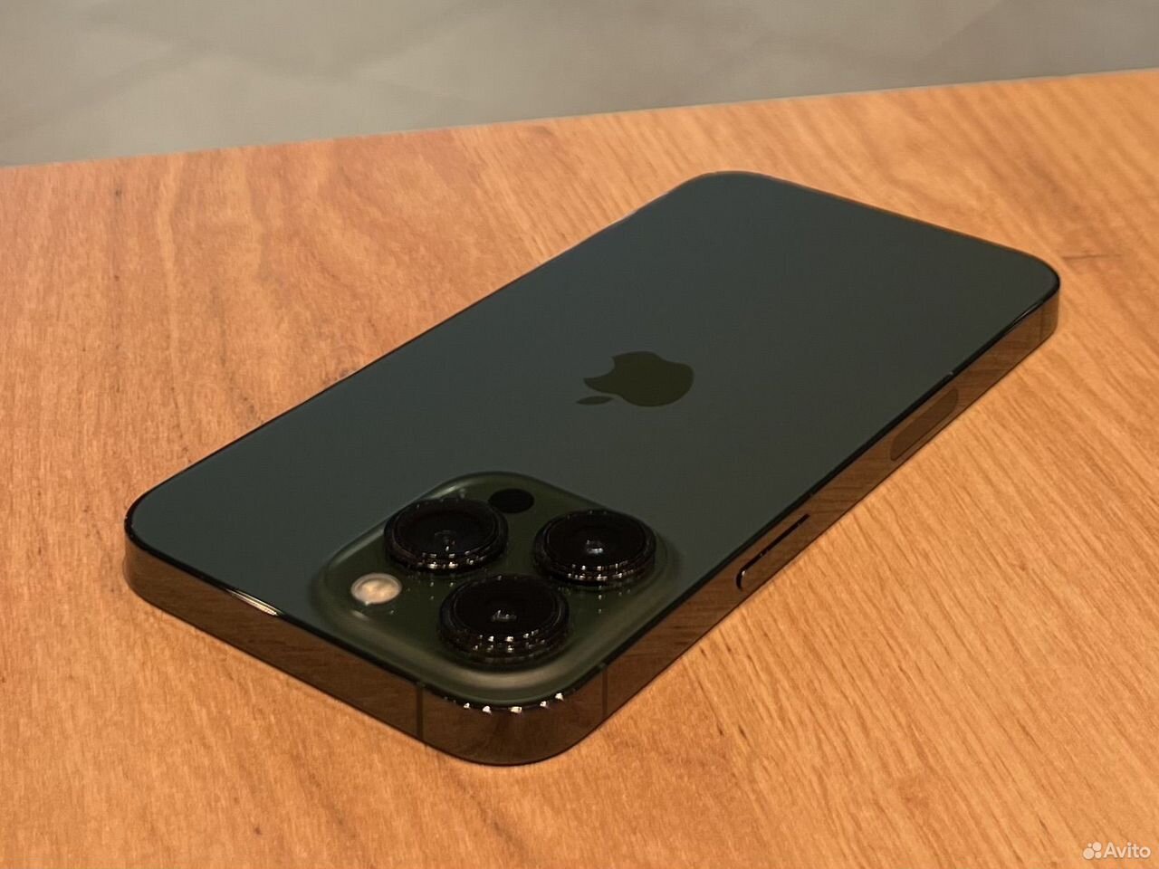 iPhone 13 Pro, 256 ГБ, SIM + eSIM