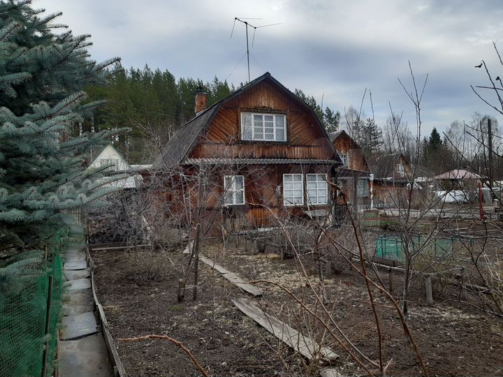 Дача 58 м² на участке 4,4 сот.