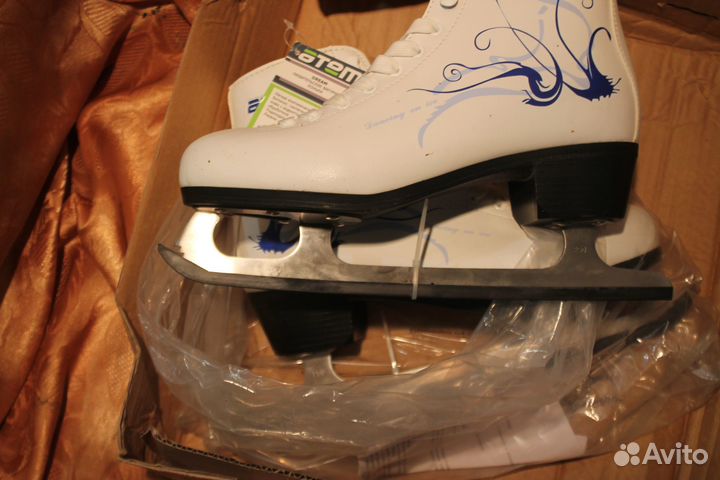 Коньки фигурные