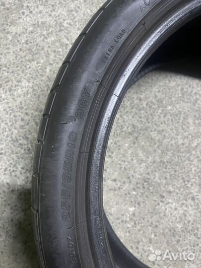 Bridgestone Potenza S001 255/35 R19 96Y