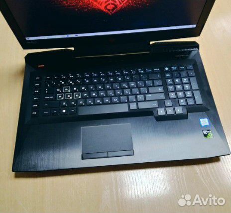 HP Omen 17,3 120гц i7 8750 12 Яд GTX 1070 - 8GB