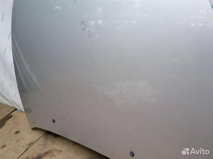 Капот Volvo C30 2006