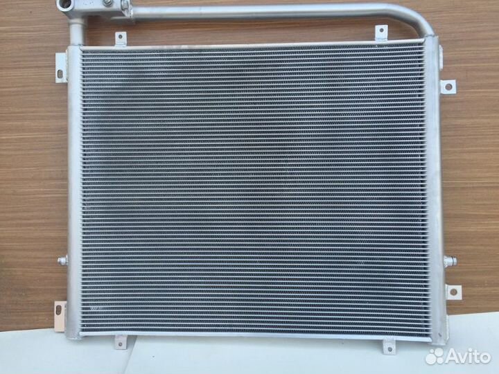 Радиатор масляный Komatsu PC270